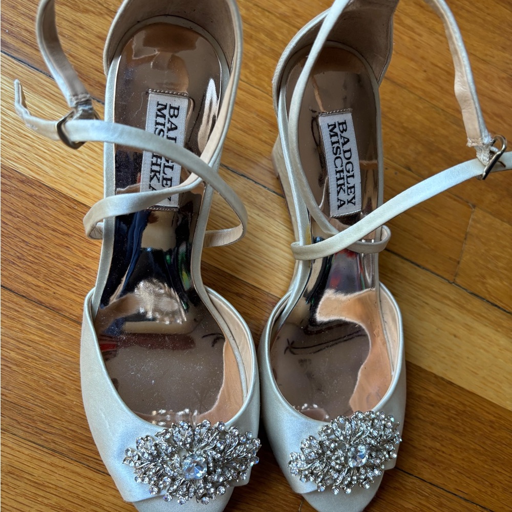 Badgley Mischka Ivory Embellished Heels